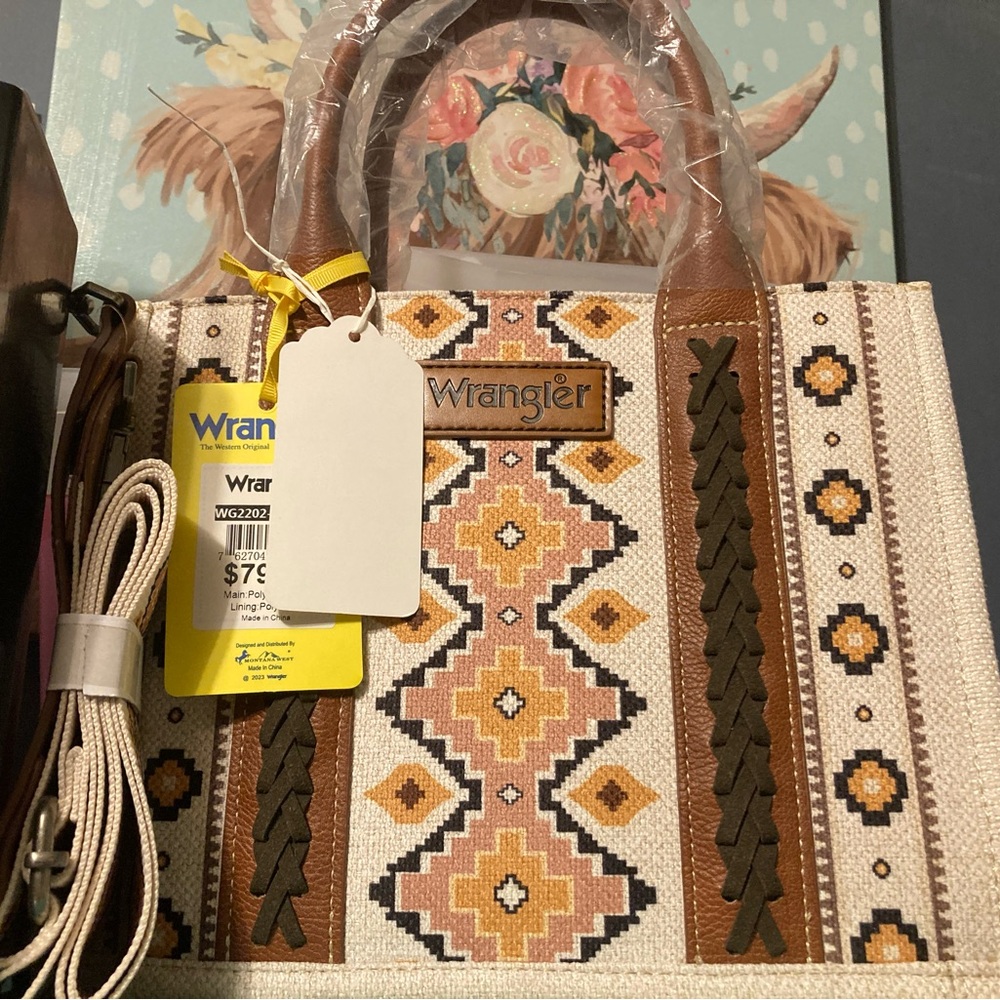 Wrangler Women's Geometric Brown and Yellow Tote
